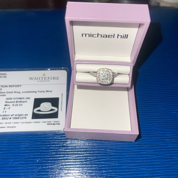 Micheal hill White fire diamond ring 22k - Picture 4 of 4